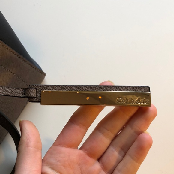 Calvin Klein Leather Purse - Picture 5 of 6